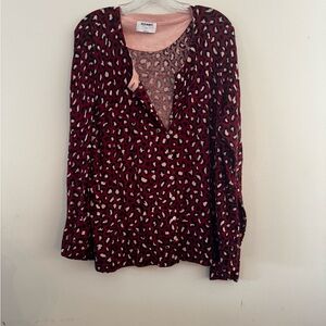 Old Navy Women's Red and Black Leopard Blouse